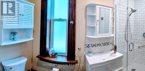 77 Bridge Street S, Trent Hills, ON - Indoor Photo Showing Bathroom