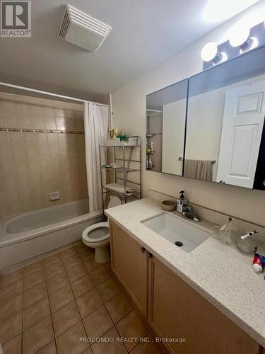 Uph8 - 256 Doris Avenue, Toronto (Willowdale East), ON - Indoor Photo Showing Bathroom