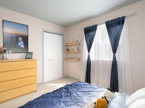 Chambre Ã Â coucher - 745 Rue De La Colline, Pincourt, QC - Indoor Photo Showing Bedroom