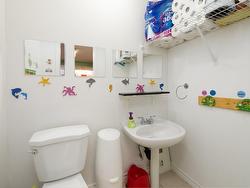 Powder room - 