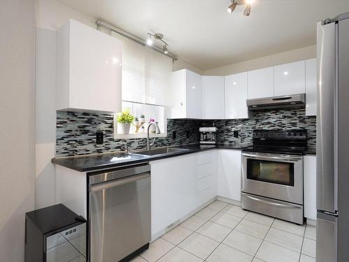 Kitchen - 745 Rue De La Colline, Pincourt, QC - Indoor Photo Showing Kitchen