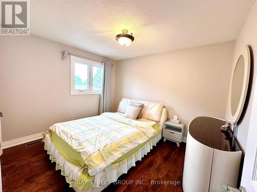 20 Taplane Drive, Markham, ON - Indoor Photo Showing Bedroom