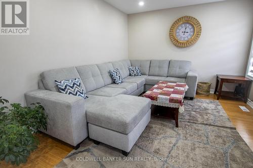 17 Flatfield Way, Brampton (Bram East), ON - Indoor Photo Showing Living Room