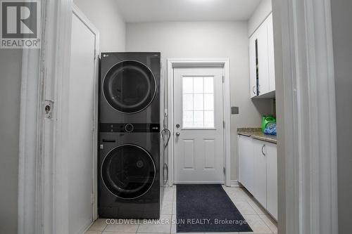 17 Flatfield Way, Brampton (Bram East), ON - Indoor Photo Showing Laundry Room