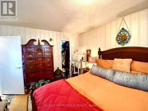 1506 - 380 Dixon Road, Toronto (Kingsview Village-The Westway), ON - Indoor Photo Showing Bedroom