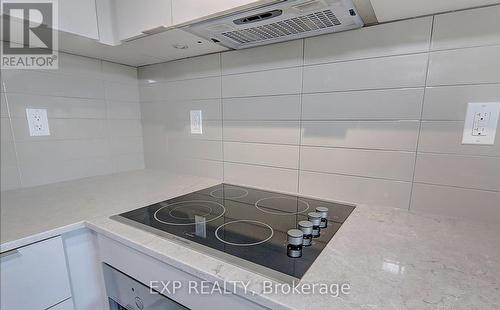 2802 - 20 Thomas Riley Road, Toronto (Islington-City Centre West), ON - Indoor Photo Showing Kitchen