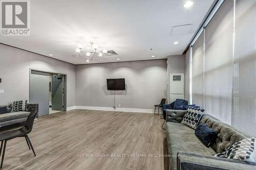 1007 - 7730 Kipling Avenue, Vaughan (Vaughan Grove), ON - Indoor Photo Showing Other Room