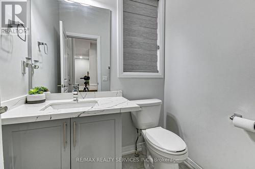 148 Silverwood Crescent, Woodstock, ON - Indoor Photo Showing Bathroom