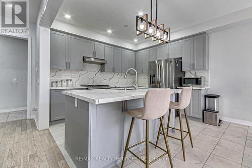 148 Silverwood Crescent, Woodstock, ON - Indoor Photo Showing Kitchen With Stainless Steel Kitchen With Upgraded Kitchen