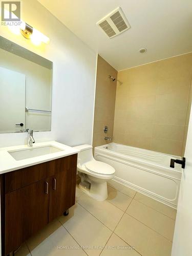 2706 - 426 University Avenue, Toronto (University), ON - Indoor Photo Showing Bathroom