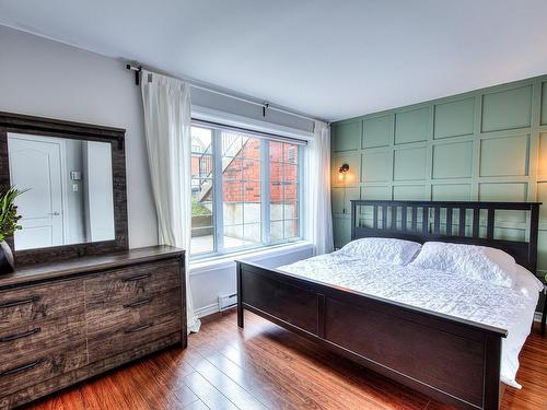 Master bedroom - 596 Rue Étienne-Lavoie, Laval (Sainte-Dorothée), QC - Indoor Photo Showing Bedroom