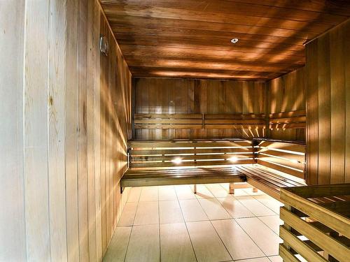 Sauna - 455-1414 Rue Chomedey, Montréal (Ville-Marie), QC 