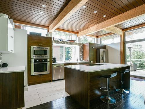 Cuisine - 52  - 52A Rue Du Lac-Walfred N., Sainte-Marguerite-Du-Lac-Masson, QC - Indoor Photo Showing Kitchen