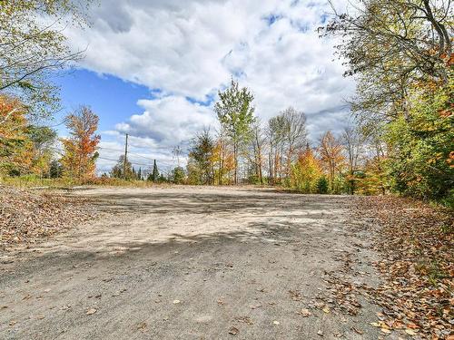 Stationnement - 54  - 56 Ch. D'Entrelacs, Sainte-Marguerite-Du-Lac-Masson, QC - Outdoor With View