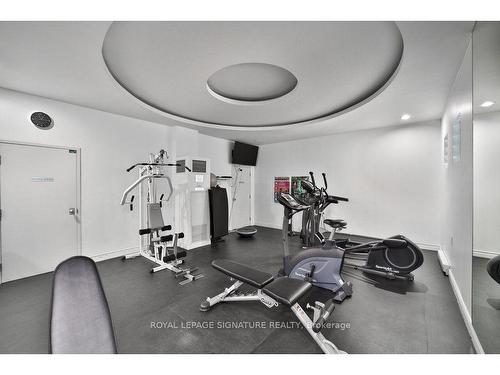 309-1750 Bayview Ave, Toronto, ON - Indoor Photo Showing Gym Room