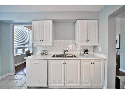 309-1750 Bayview Ave, Toronto, ON - Indoor Photo Showing Kitchen With Double Sink