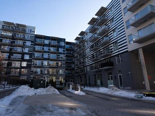 Exterior entrance - 605-2542 Place Pierre-Falardeau, Montréal (Rosemont/La Petite-Patrie), QC - Outdoor With Facade