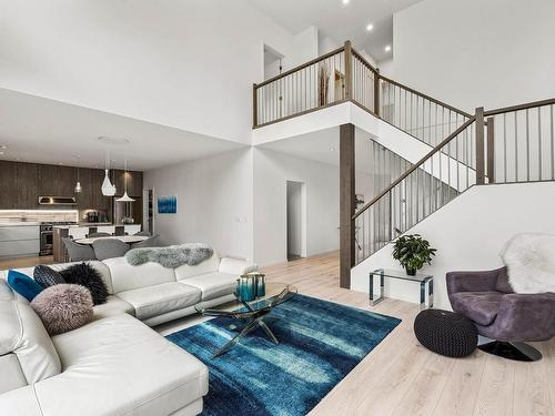 1358 Rockcress Drive, Kamloops, BC - Indoor Photo Showing Living Room