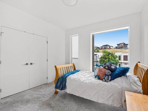 1358 Rockcress Drive, Kamloops, BC - Indoor Photo Showing Bedroom