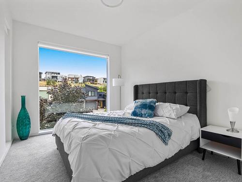 1358 Rockcress Drive, Kamloops, BC - Indoor Photo Showing Bedroom