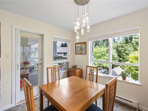 308-5625 Edgewater Lane, Nanaimo, BC - Indoor Photo Showing Dining Room