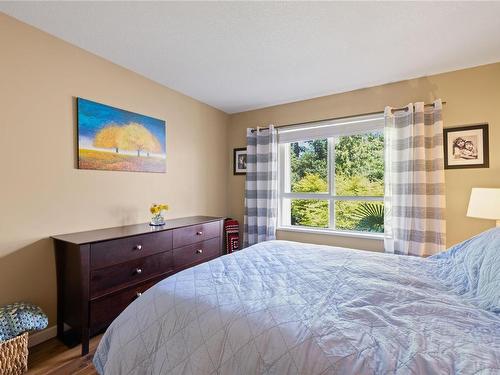 308-5625 Edgewater Lane, Nanaimo, BC - Indoor Photo Showing Bedroom