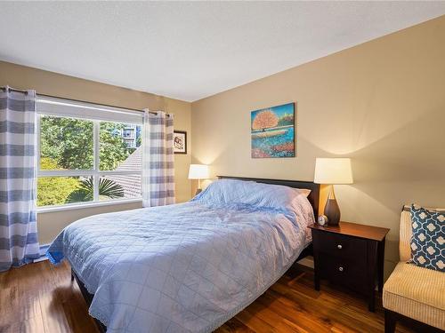 308-5625 Edgewater Lane, Nanaimo, BC - Indoor Photo Showing Bedroom