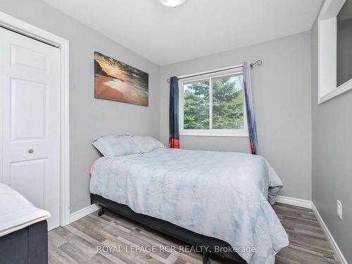 6988 County Rd 21, Essa, ON - Indoor Photo Showing Bedroom