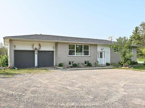 6988 County Rd 21, Essa, ON - Outdoor