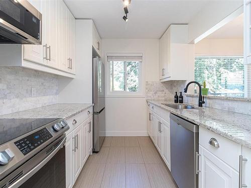 201-1991 Kaltasin Rd, Sooke, BC - Indoor Photo Showing Kitchen With Upgraded Kitchen