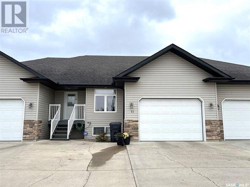 11 Fairway Court, Meadow Lake, SK - Outdoor