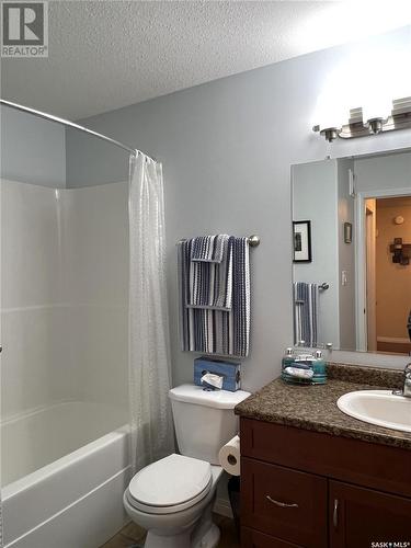 11 Fairway Court, Meadow Lake, SK - Indoor Photo Showing Bathroom