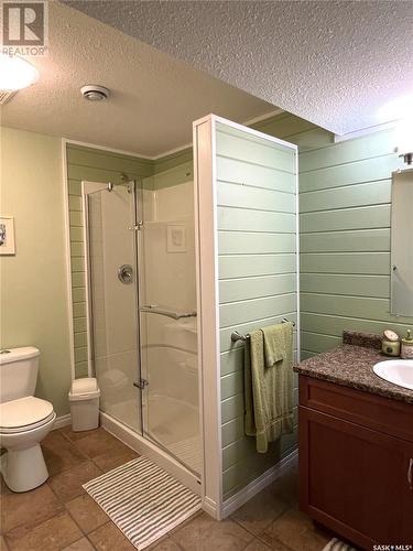 11 Fairway Court, Meadow Lake, SK - Indoor Photo Showing Bathroom