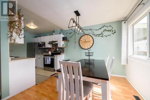 1374 Ottawa Place, Kamloops, BC - Indoor