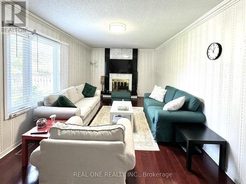 403 Glenashton Drive, Oakville (Iroquois Ridge North), ON - Indoor Photo Showing Living Room With Fireplace