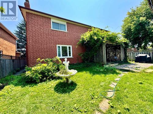 403 Glenashton Drive, Oakville (Iroquois Ridge North), ON - Outdoor