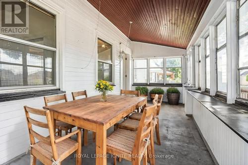 126 Dreaney Avenue, London, ON - Indoor Photo Showing Dining Room