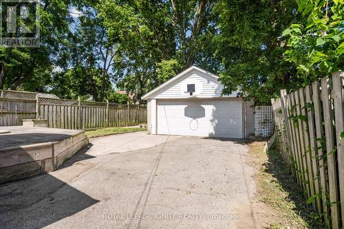 126 Dreaney Avenue, London, ON - Outdoor