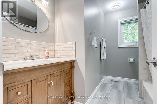 41 Janlisda Drive, Kawartha Lakes (Fenelon Falls), ON - Indoor Photo Showing Bathroom