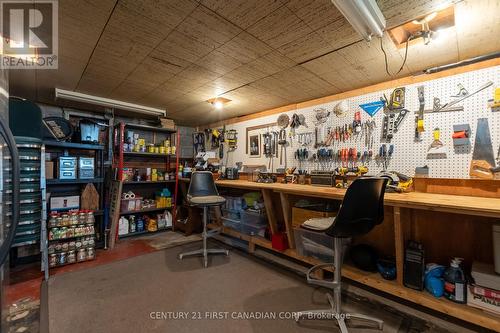 85 Elmwood Avenue E, London, ON - Indoor Photo Showing Office