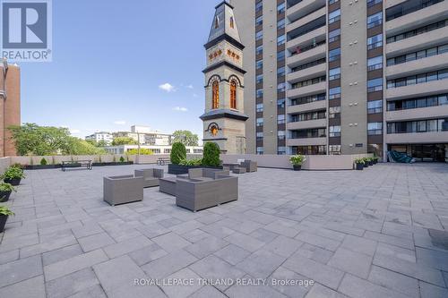 2302 - 389 Dundas Street, London, ON - Outdoor With Facade