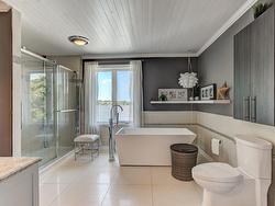 Ensuite bathroom - 