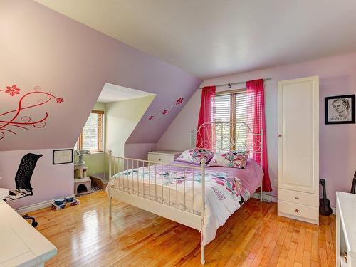 Bedroom - 10239 Boul. Gouin E., Montréal (Rivière-Des-Prairies/Pointe-Aux-Trembles), QC - Indoor Photo Showing Bedroom