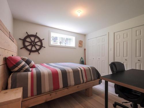 Bedroom - 3010 Imp. Des Promeneurs, Sainte-Agathe-Des-Monts, QC - Indoor Photo Showing Bedroom