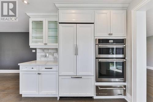 2068 Mississauga Road, Mississauga (Sheridan), ON - Indoor Photo Showing Kitchen