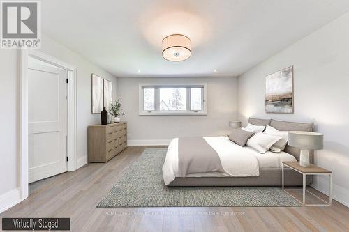 2068 Mississauga Road, Mississauga (Sheridan), ON - Indoor Photo Showing Bedroom