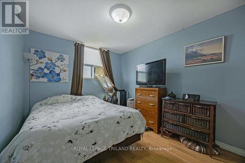 1209 - 1103 Jalna Boulevard, London, ON - Indoor Photo Showing Bedroom