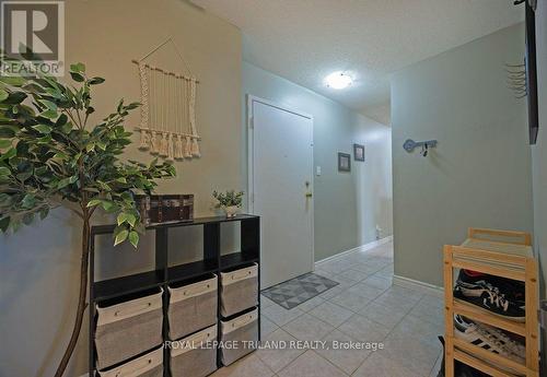 1209 - 1103 Jalna Boulevard, London, ON - Indoor Photo Showing Other Room