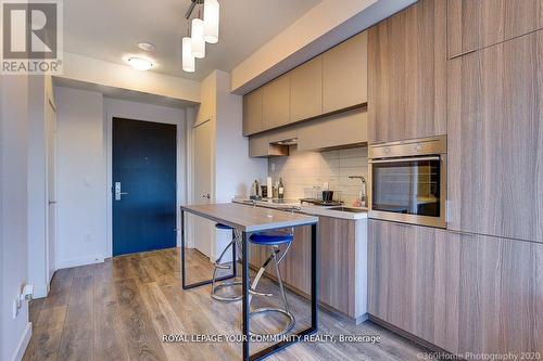 4504 - 8 Eglinton Avenue, Toronto (Mount Pleasant West), ON - Indoor Photo Showing Kitchen