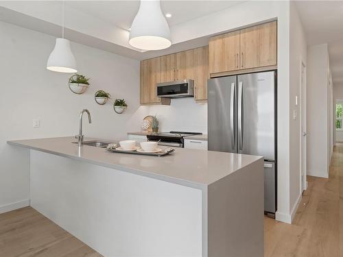 506-536 Island Hwy South, Campbell River, BC - Indoor Photo Showing Kitchen With Upgraded Kitchen